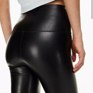 Wilfred Free Aritzia Daria Pant/Legging